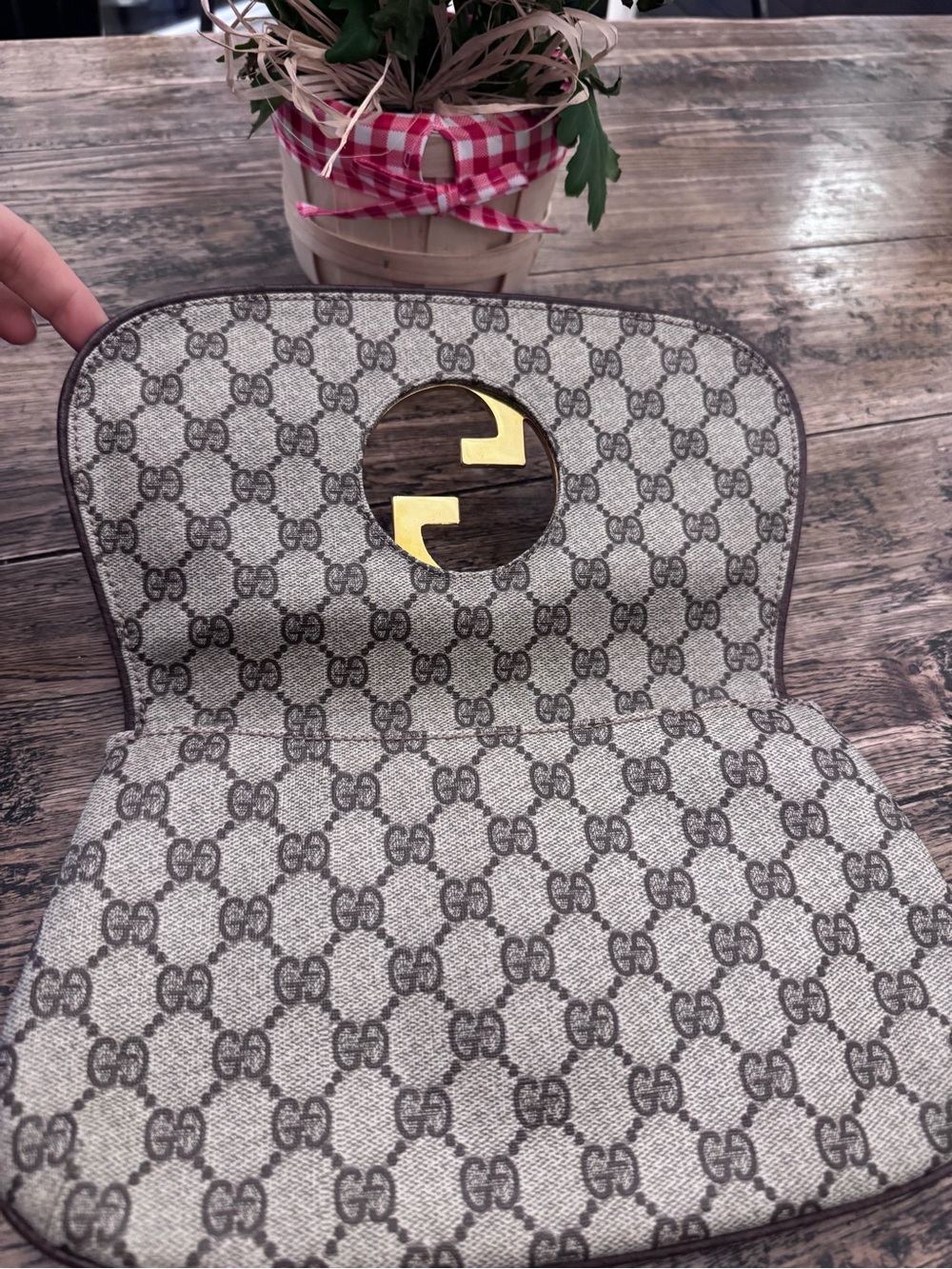 Authentic Vintage Gucci Blondie GG Supreme Clutch - Picture 3 of 11